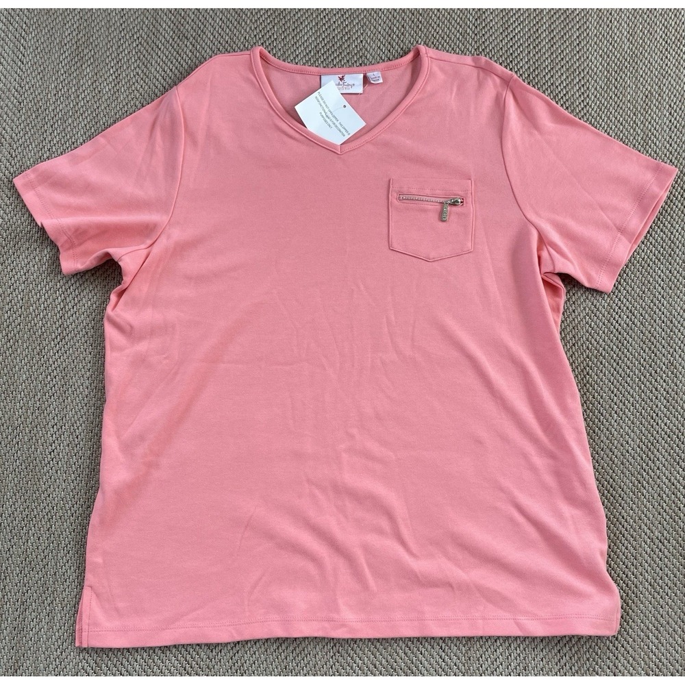 Quacker Factory Pink Large Short Sleeve T-Shirt With Zipper Detail Pocket L